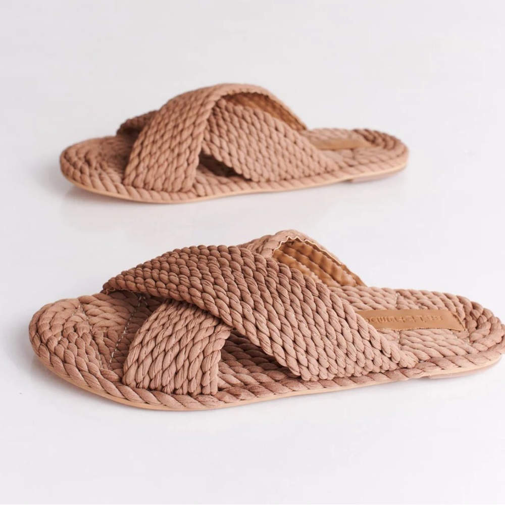 SALT + UMBER SARAYA - NATURAL SOLID SIZE 7